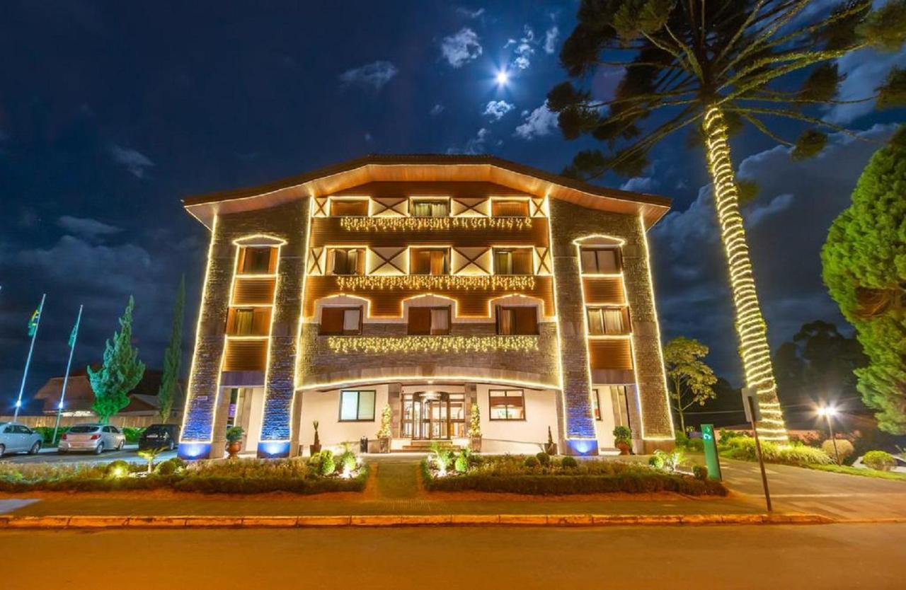 Em Gramado, Padrão 4 Estrelas, No Centro * Gramado