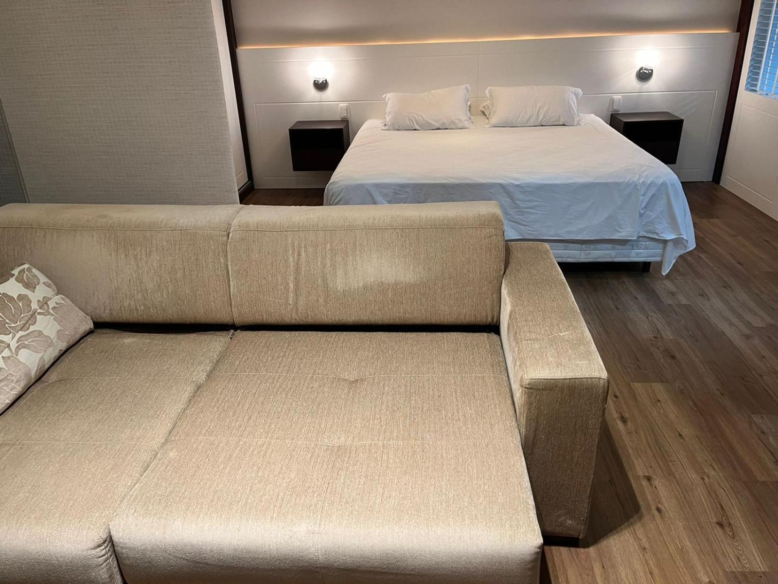 Em Gramado, Padrão 4 Estrelas, No Centro Apartamento